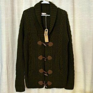 Nevada Sears Woman Spring or Summer long sleeve knit green